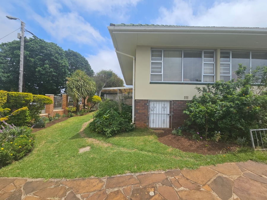 4 Bedroom Property for Sale in Berea Eastern Cape